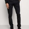 Pantalón de la marca Emporio Armani Negro