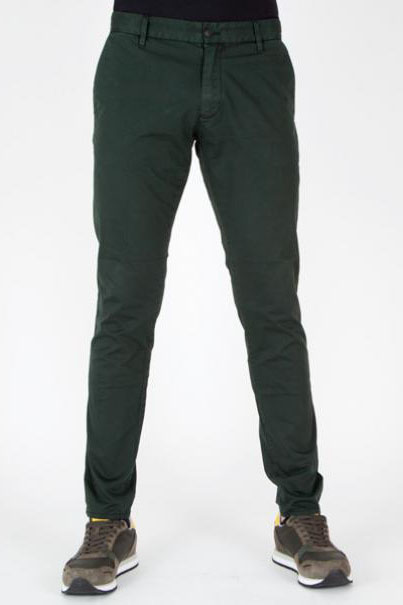 Pantalón de la marca Emporio Armani Verde