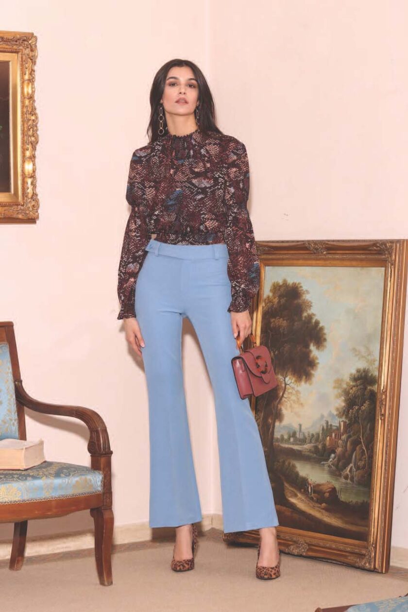 Pantalón de la marca QGuapa Milano Azul Cielo