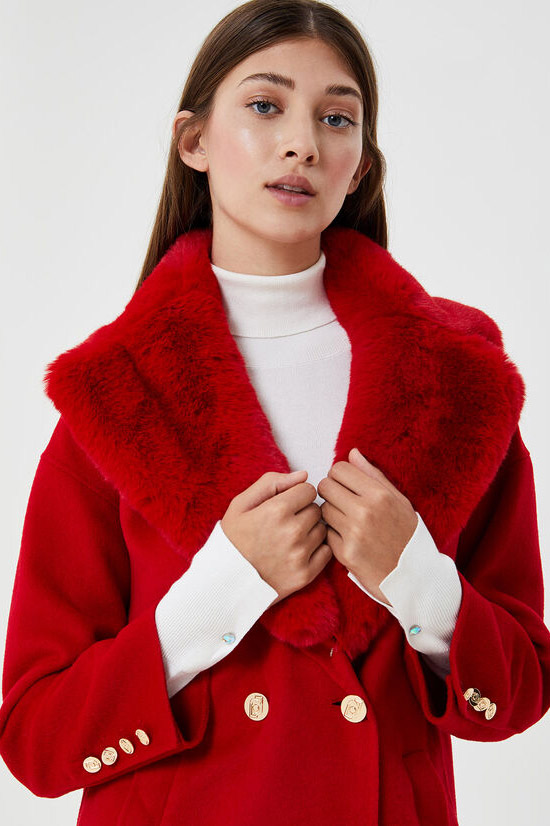 Abrigo de la marca Rojo para mujer