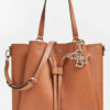 Bolso de la marca Guess Acc Marrón