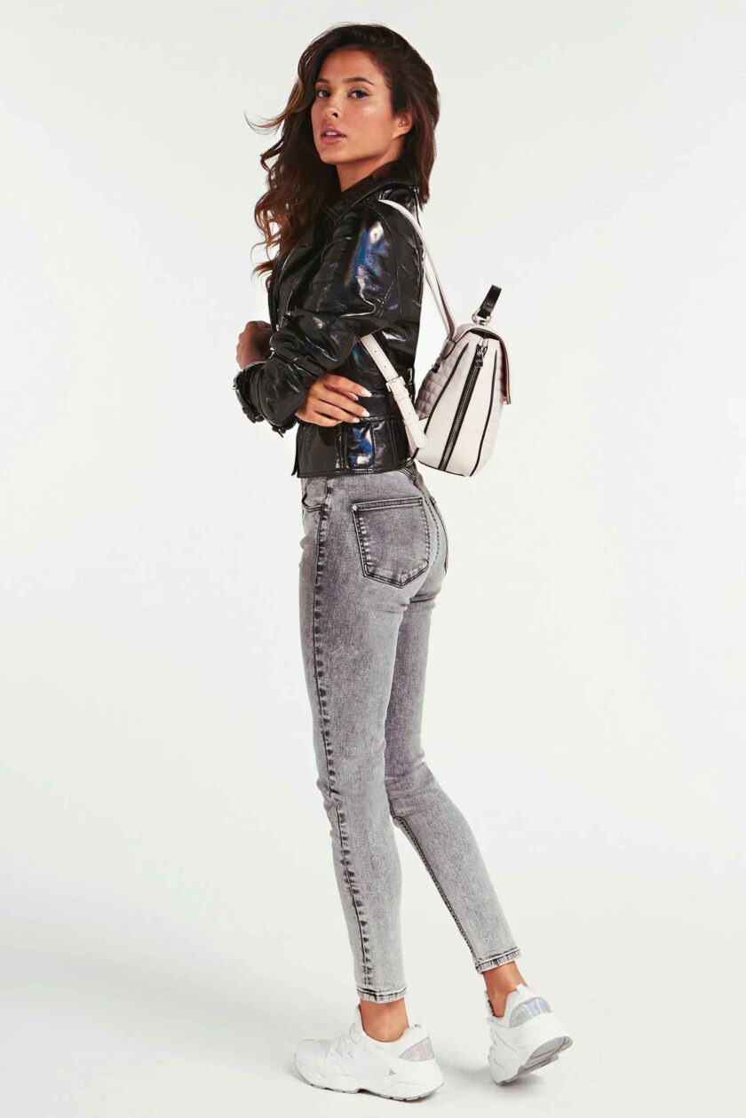 Bandolera para mujer de Guess Acc - HWVG7740320 - Imagen 3