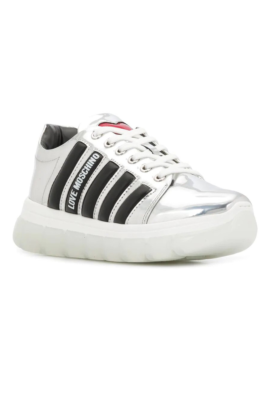 Zapatillas de la marca Love Moschino Calzado Plata
