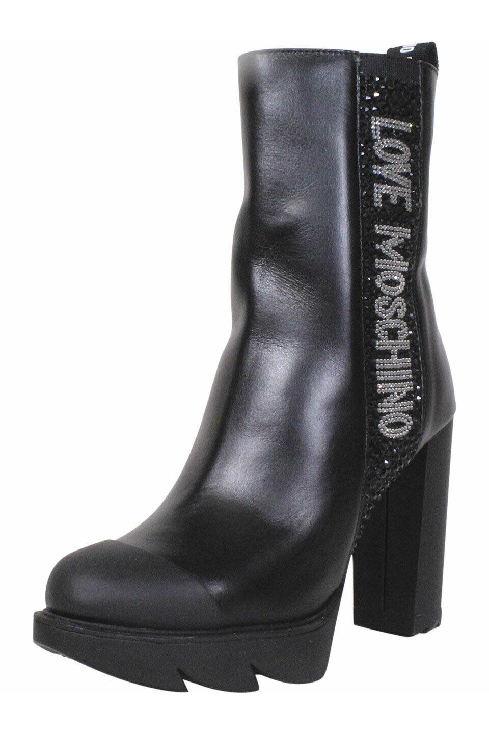 Botas de la marca Love Moschino de color Negro para mujer