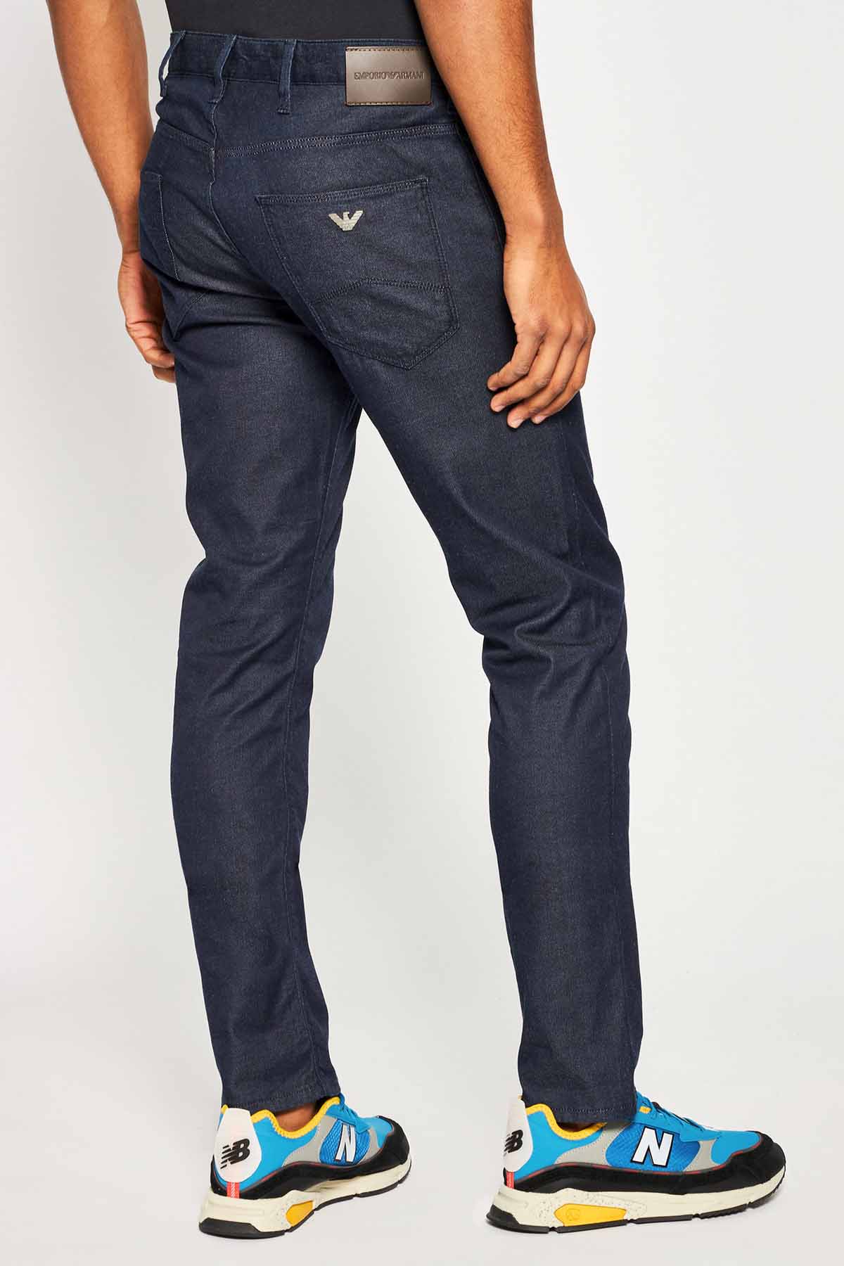 Pantalón de la marca Emporio Armani de color Jeans