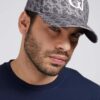 am8778pol01 Gorro de la marca Guess Accesorios Gris