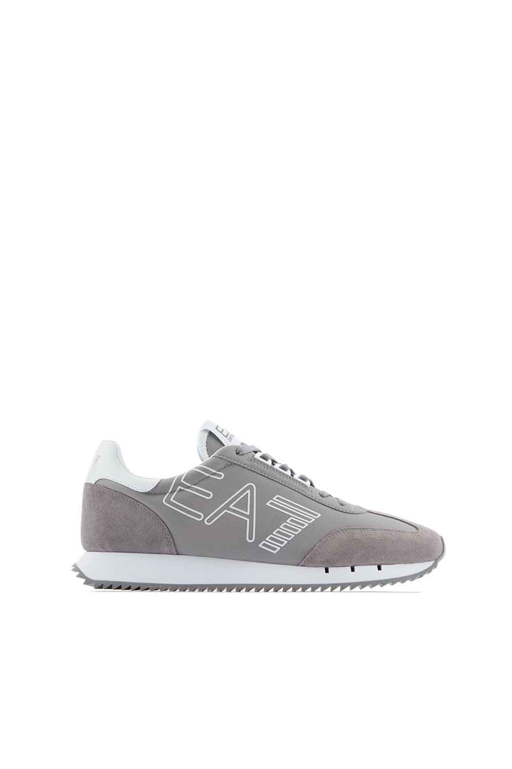 Zapatillas de la marca EA7 Gris