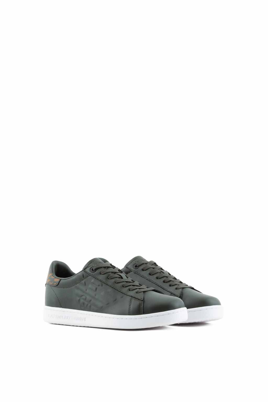 Zapatillas de la marca EA7 Calzado Negro