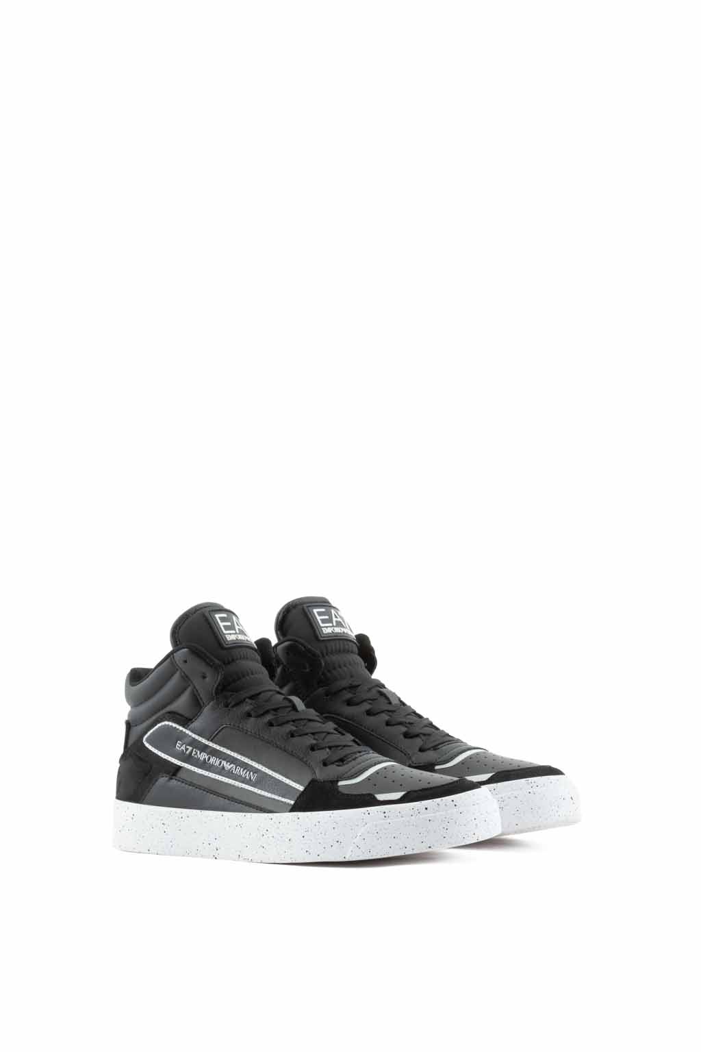 Zapatillas de la marca EA7 Calzado Negro