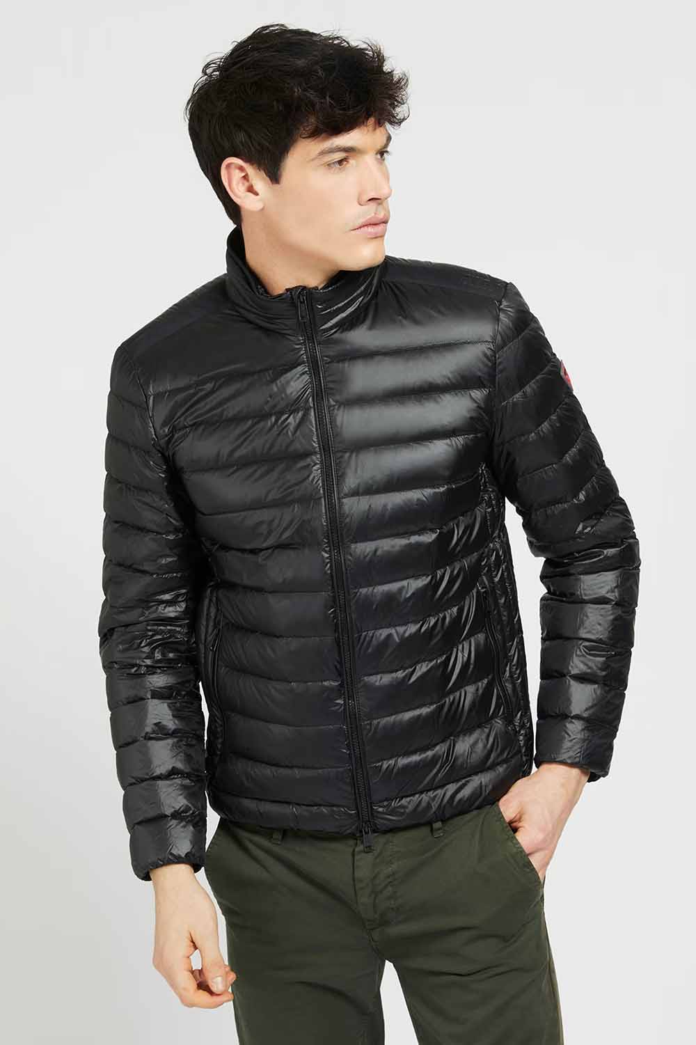 Chaqueta de la marca Guess Jeans Negro