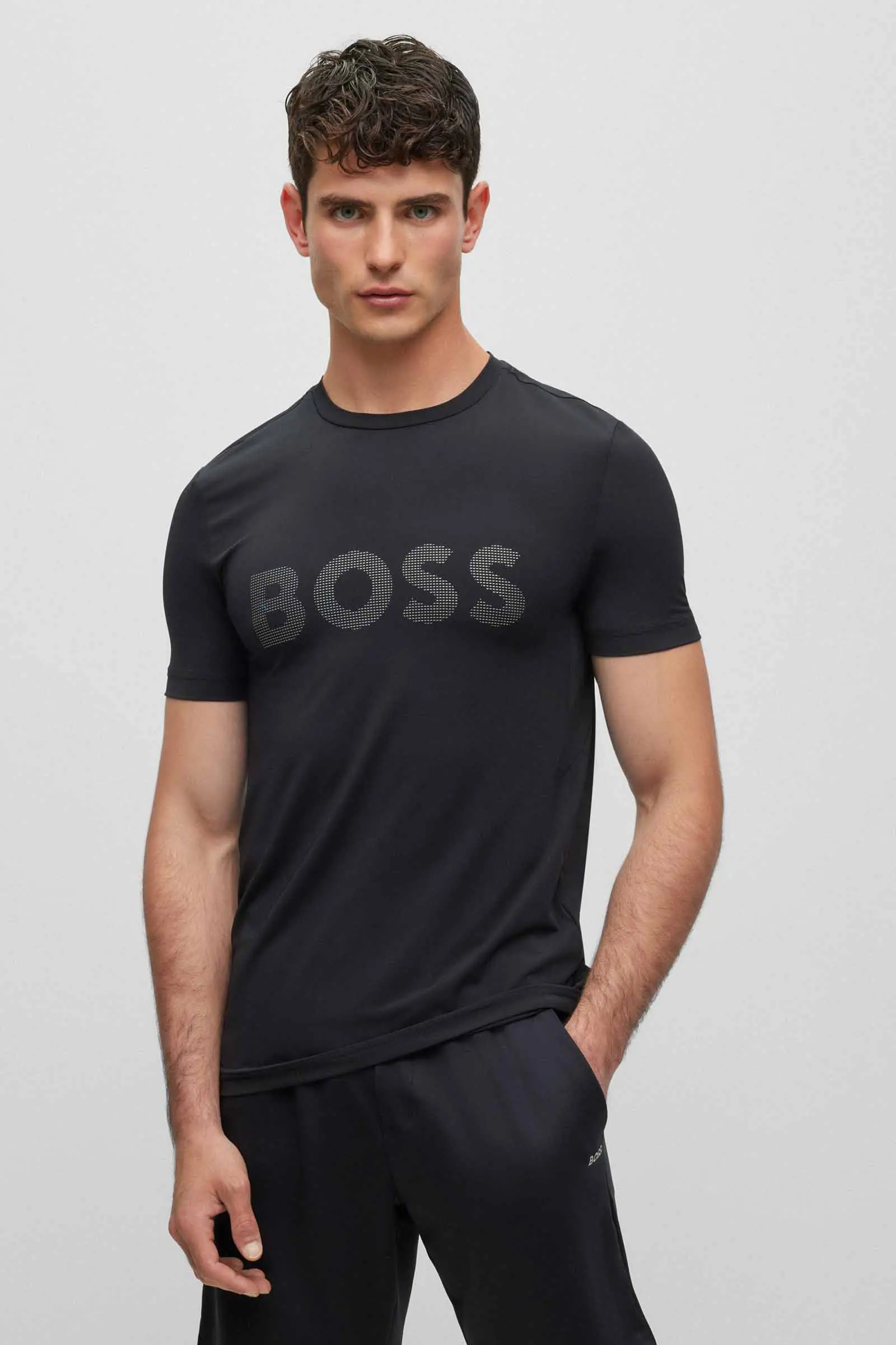 Camiseta de la marca BOSS de color Negro para hombre