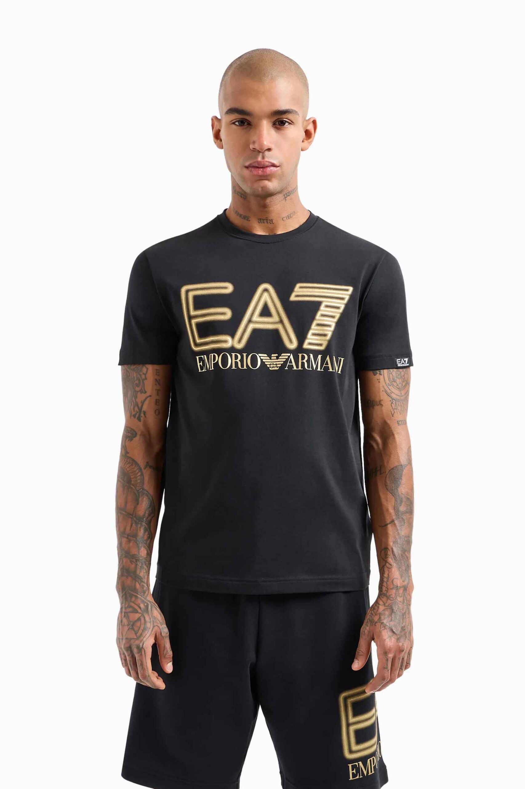 Capa de la marca EA7 Negro