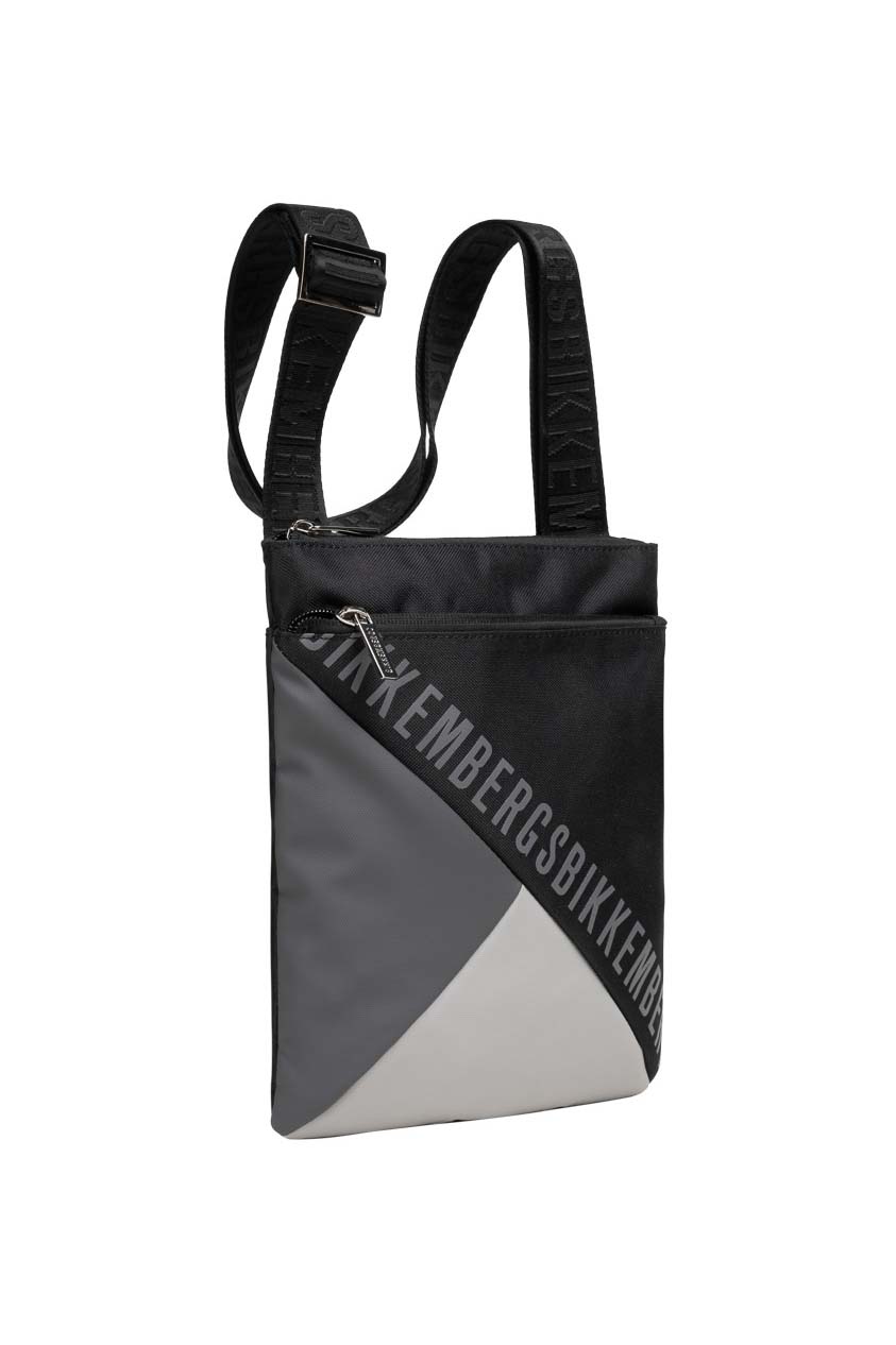 Bolso de la marca Bikkembergs Negro