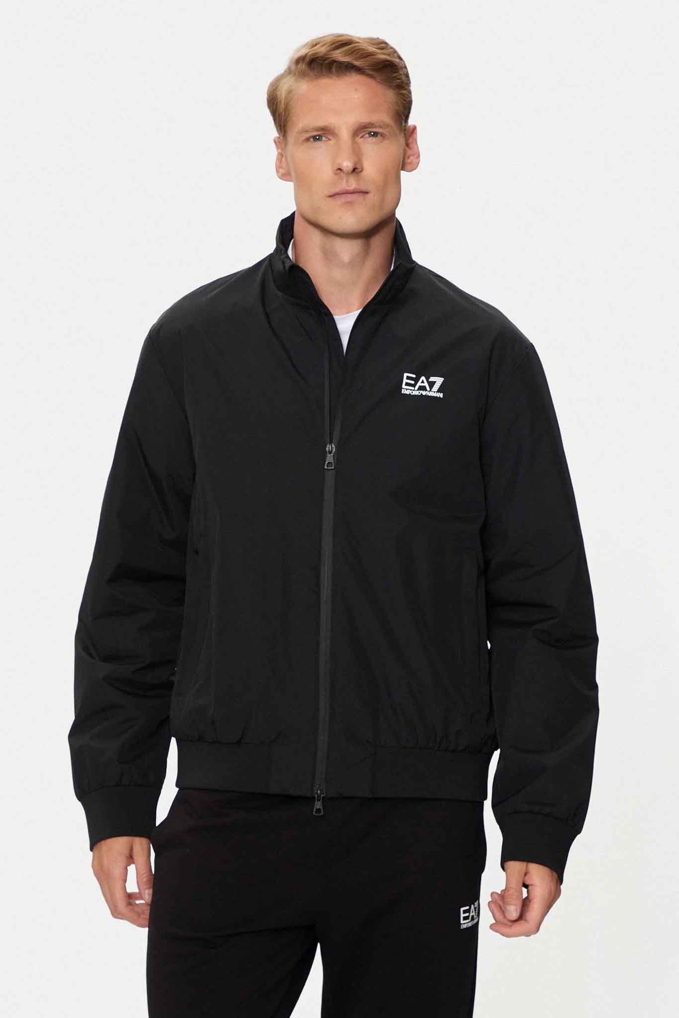 Chaqueta de la marca EA7 Negro