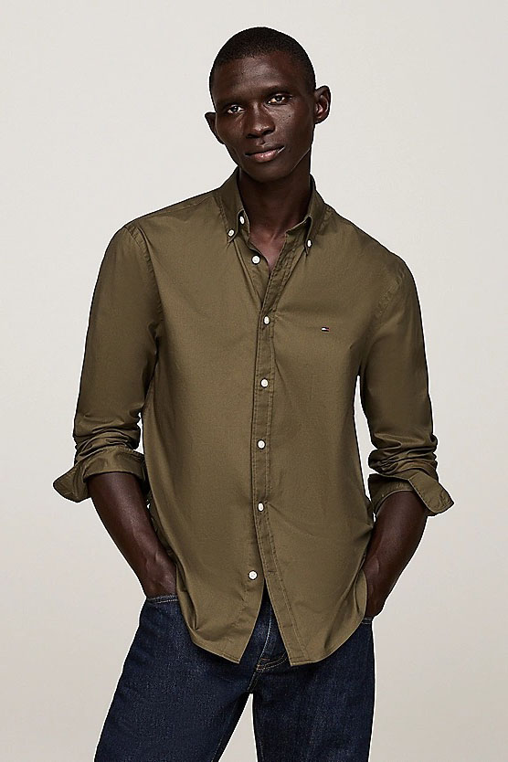Camisa de la marca Tommy Hilfiger Militar