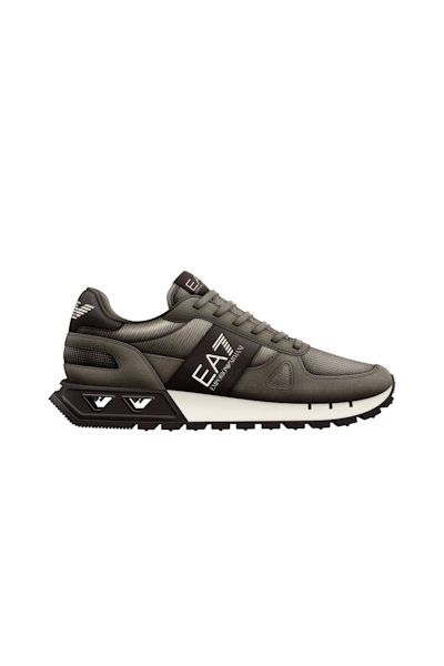 Zapatillas de la marca EA7 Calzado Marrón