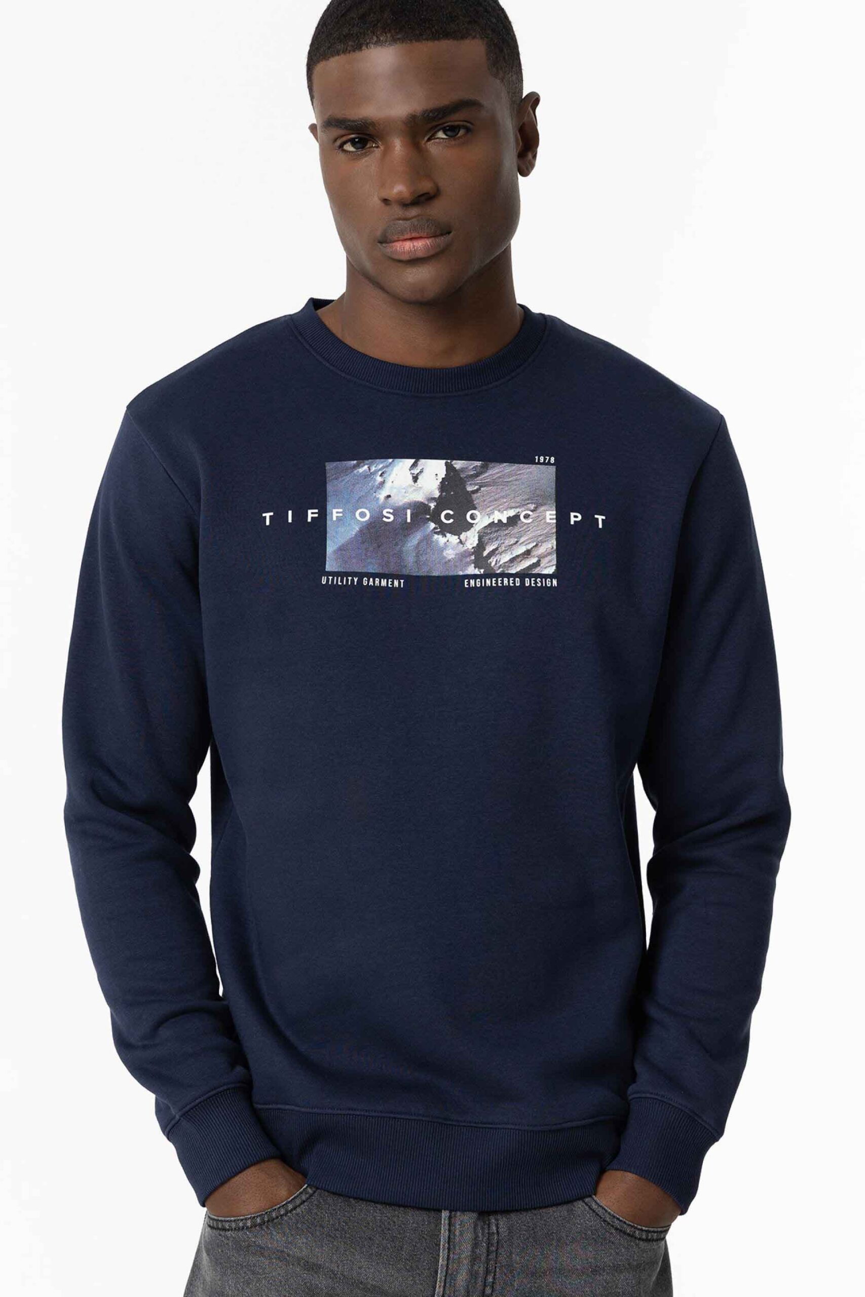 Suéter de la marca Tiffosi Azul Marino