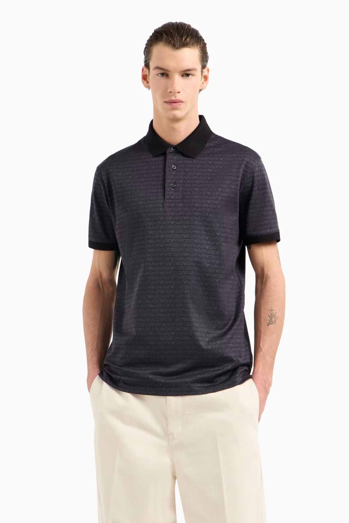 Polo de la marca Emporio Armani Negro