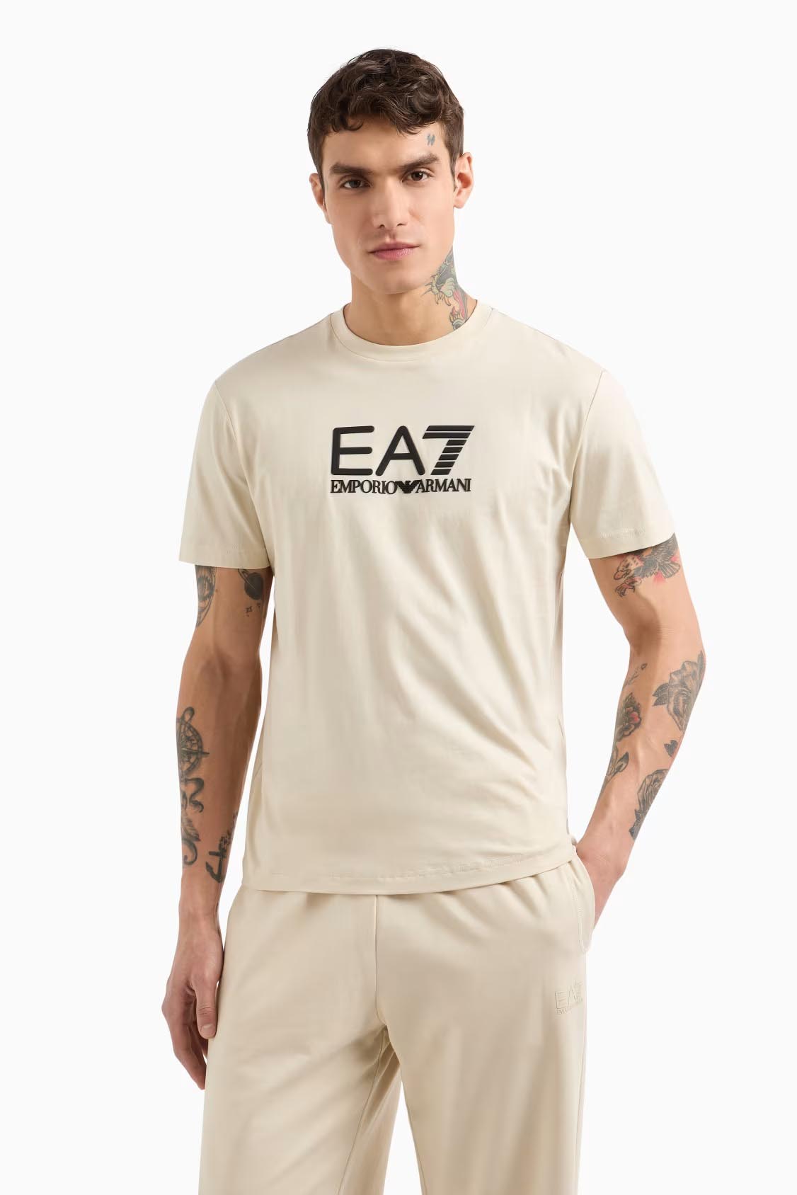 Camiseta de la marca EA7 Beige