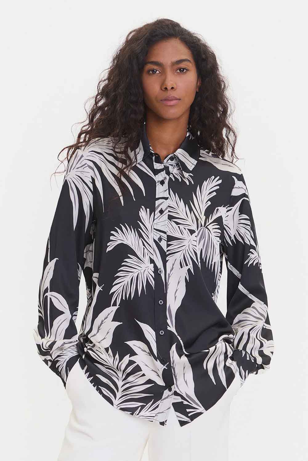 Camisa de la marca Guess Jeans Estampado
