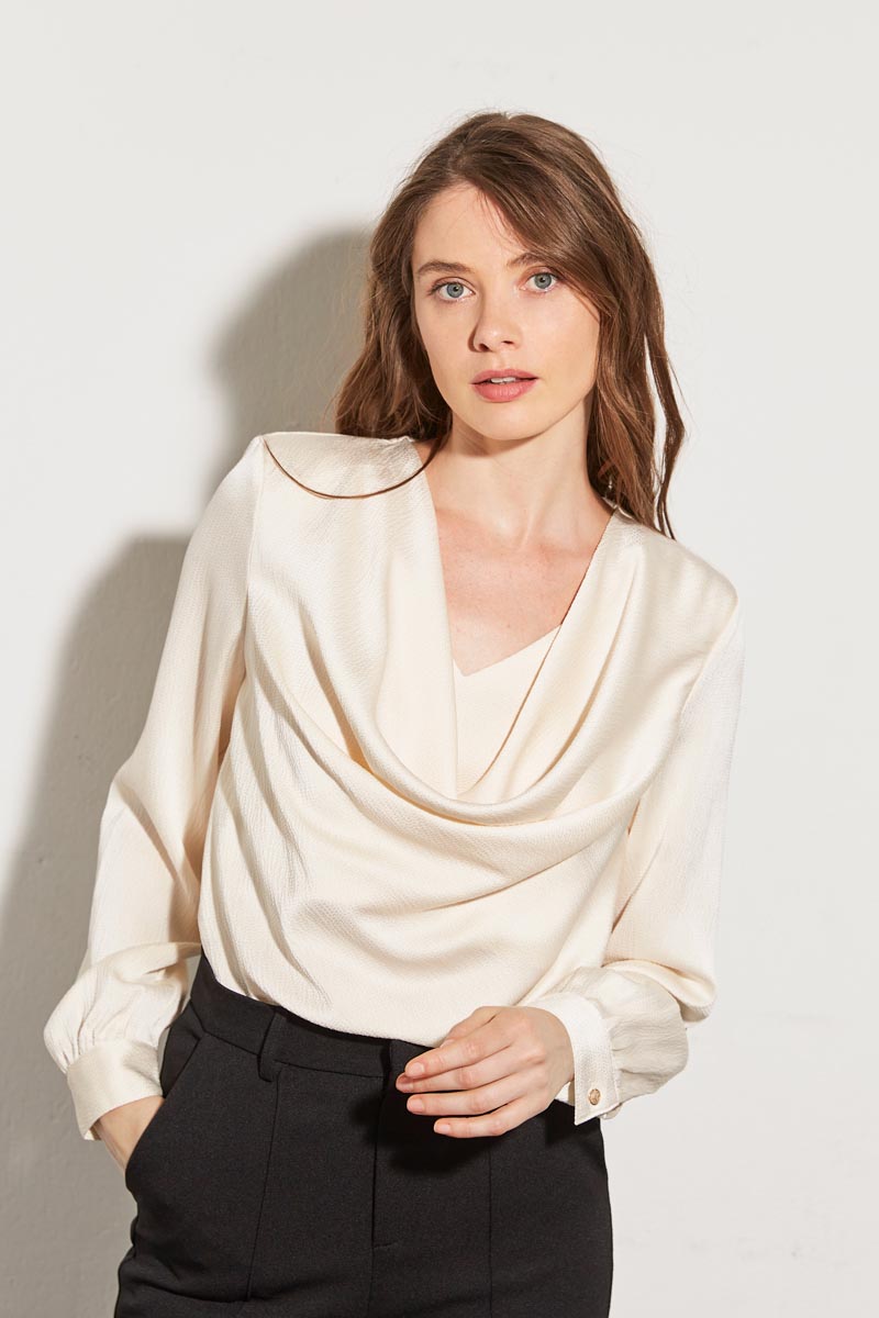 de la marca Elli White Beige
