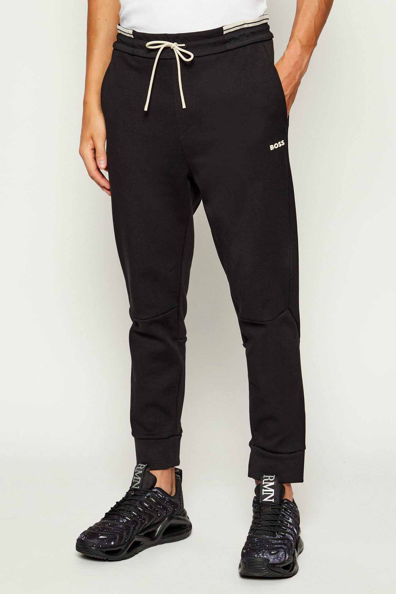 Pantalón de la marca BOSS Negro