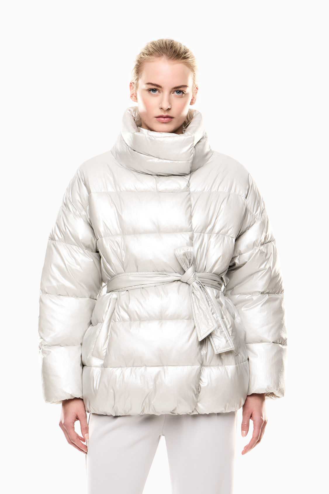 Chaqueta de la marca EA7 Celeste