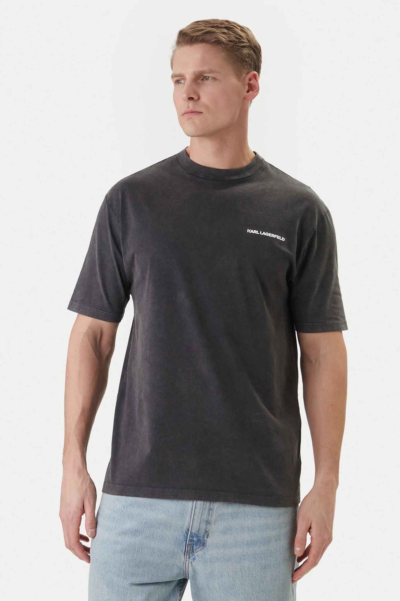 Camiseta de la marca Karl Lagerfeld Negro