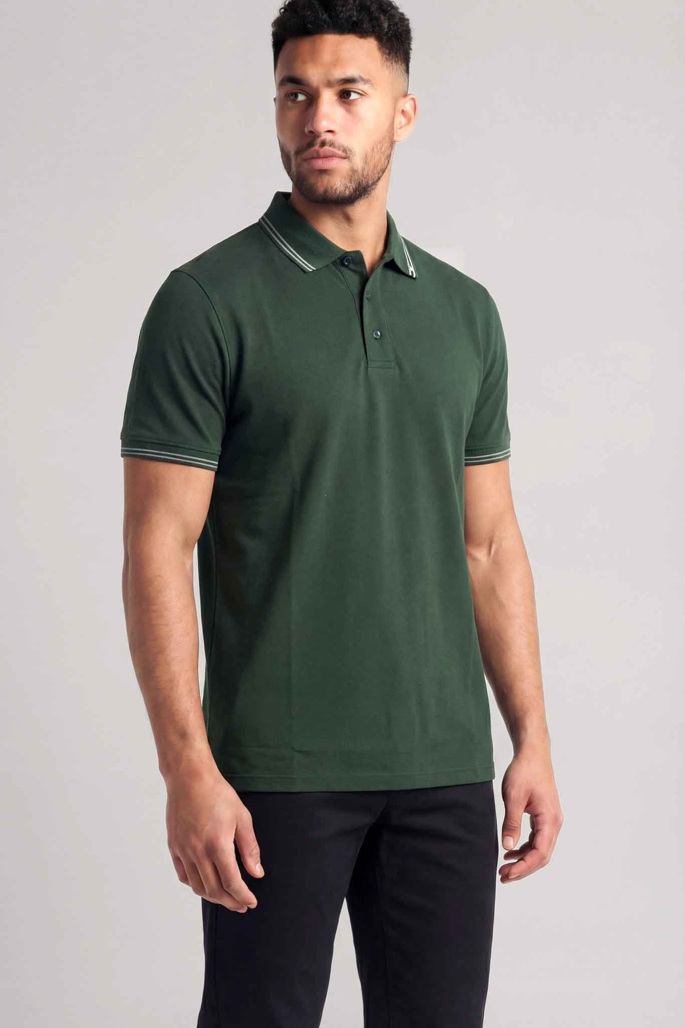 de la marca Emporio Armani Verde