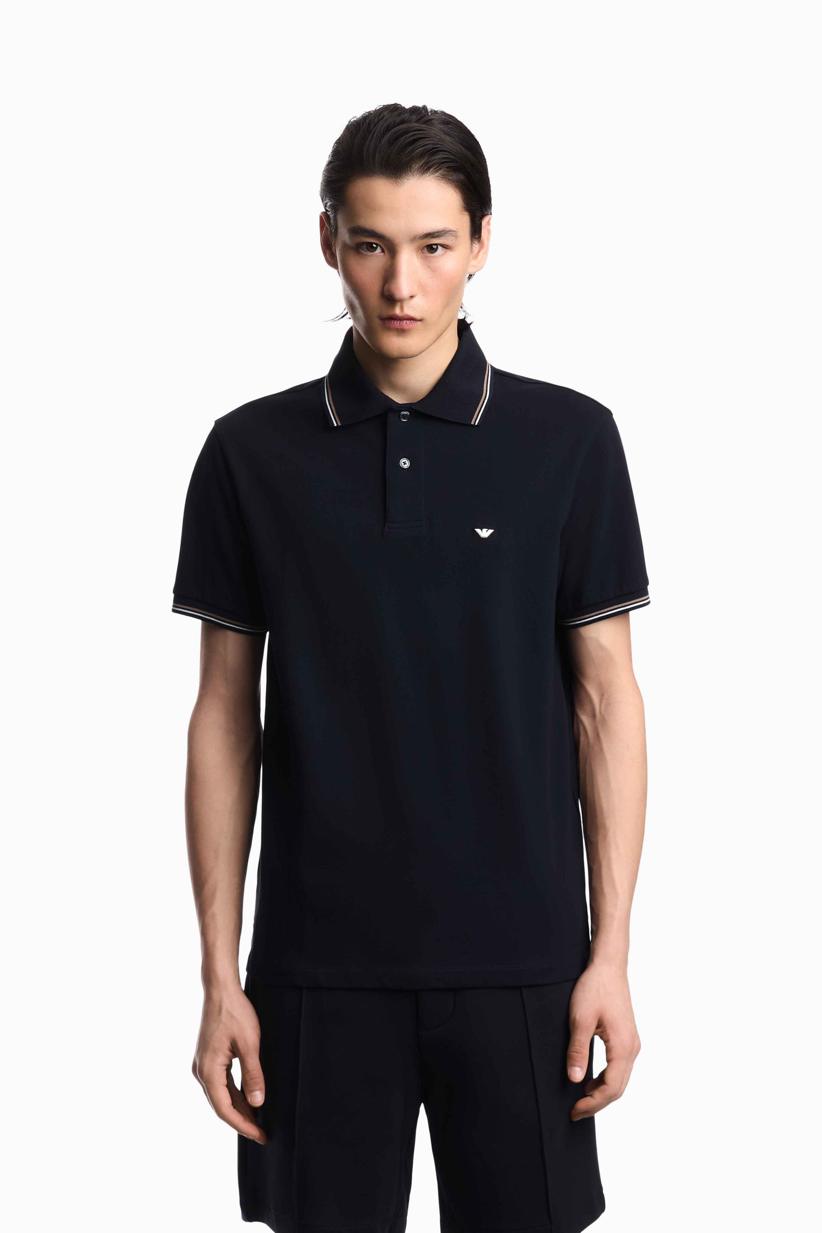 EM004607AF23090ne Polo de la marca Emporio Armani Negro