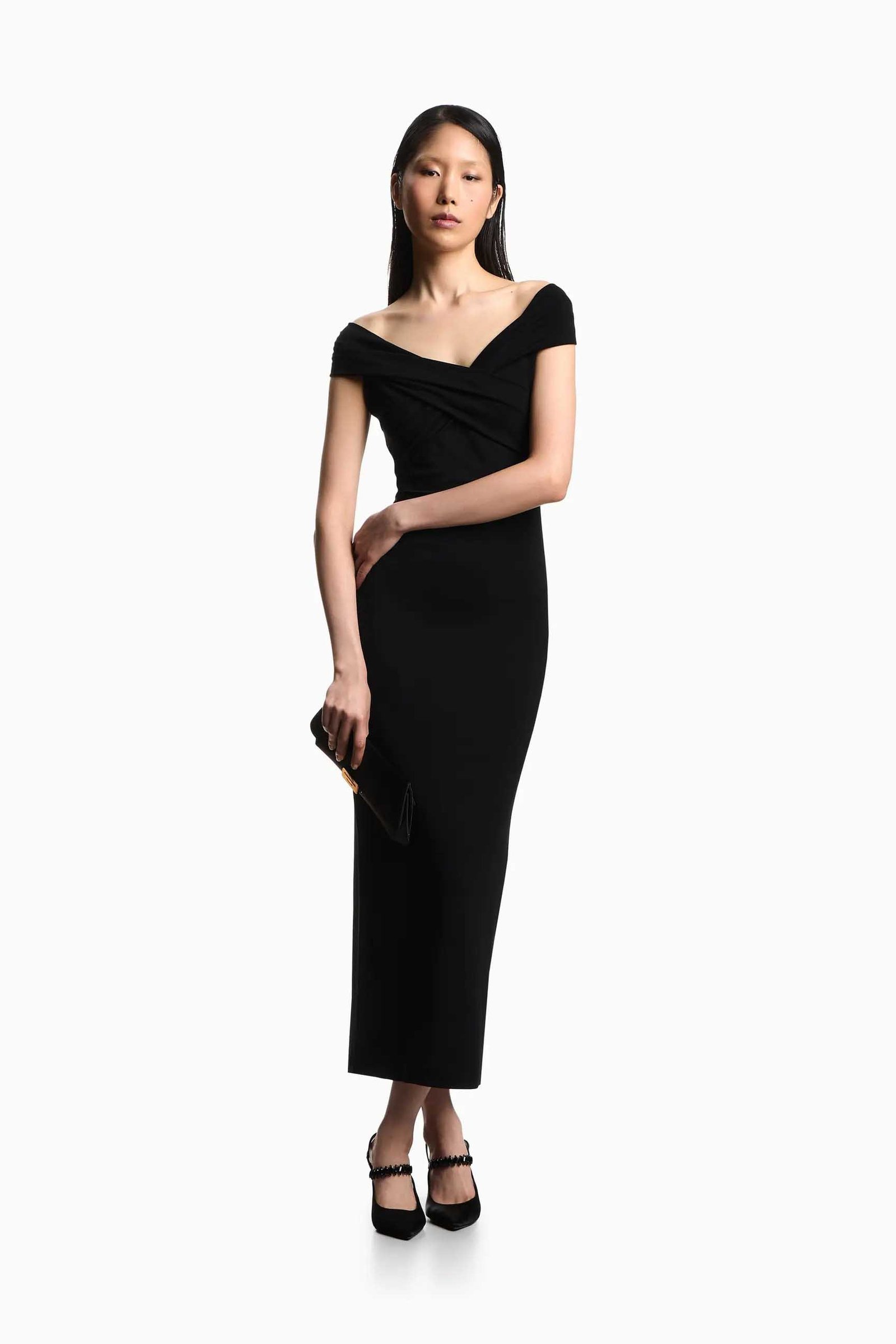 Vestido de la marca Emporio Armani Negro
