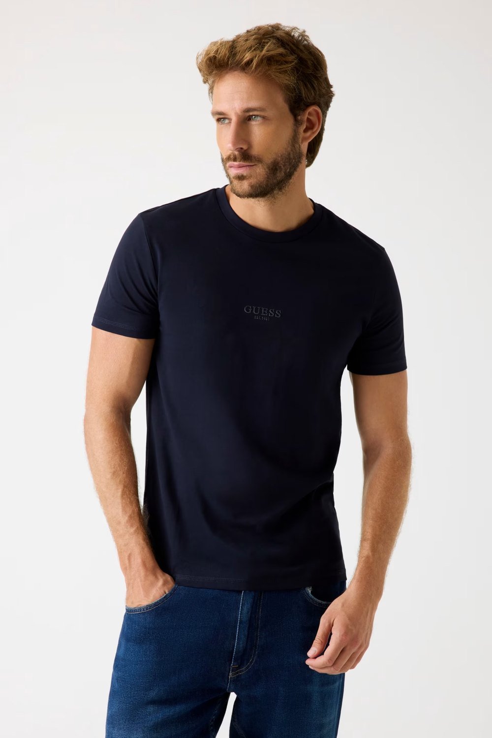 Camiseta de la marca Guess Jeans Azul Marino