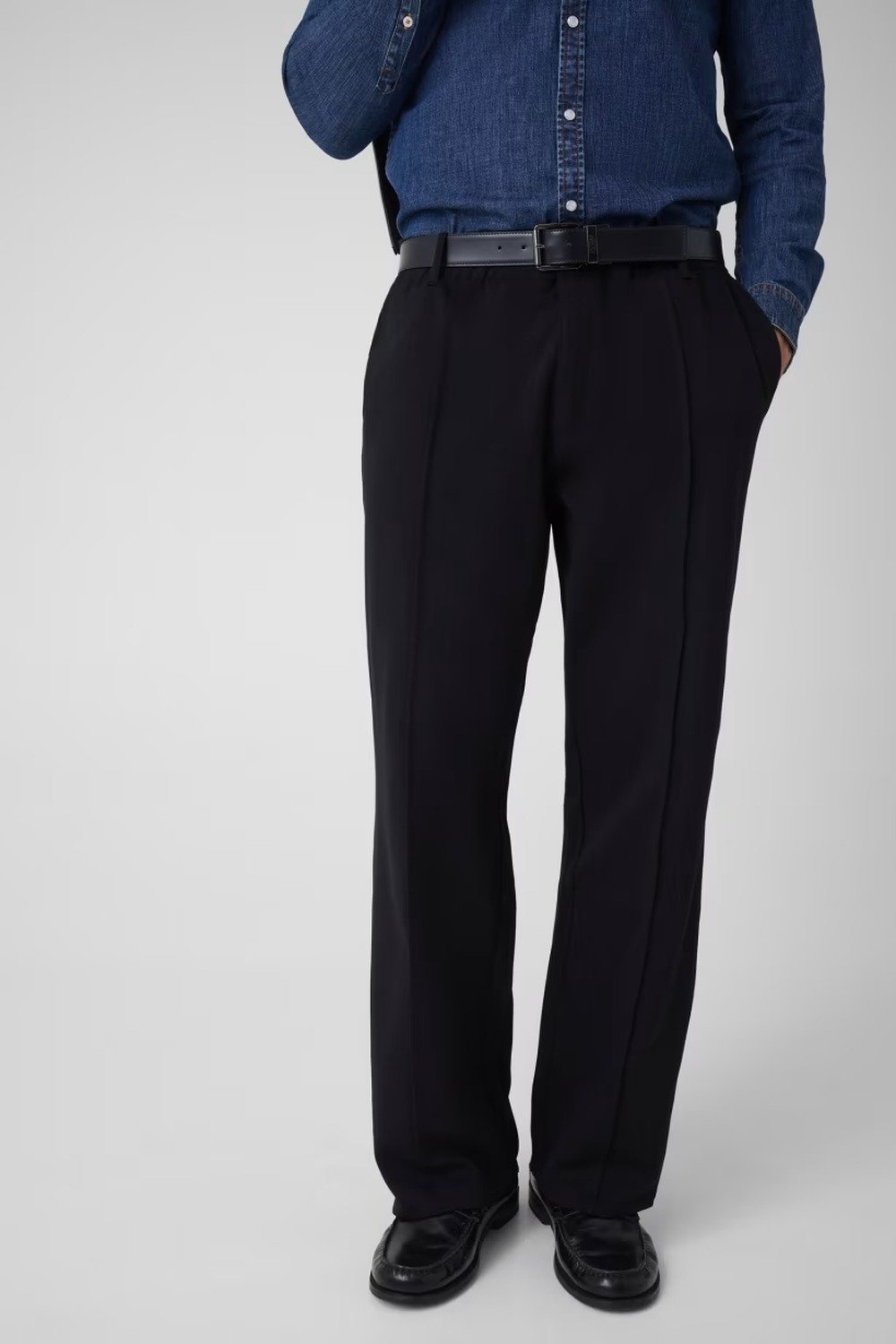 Pantalón de la marca Guess Jeans Negro