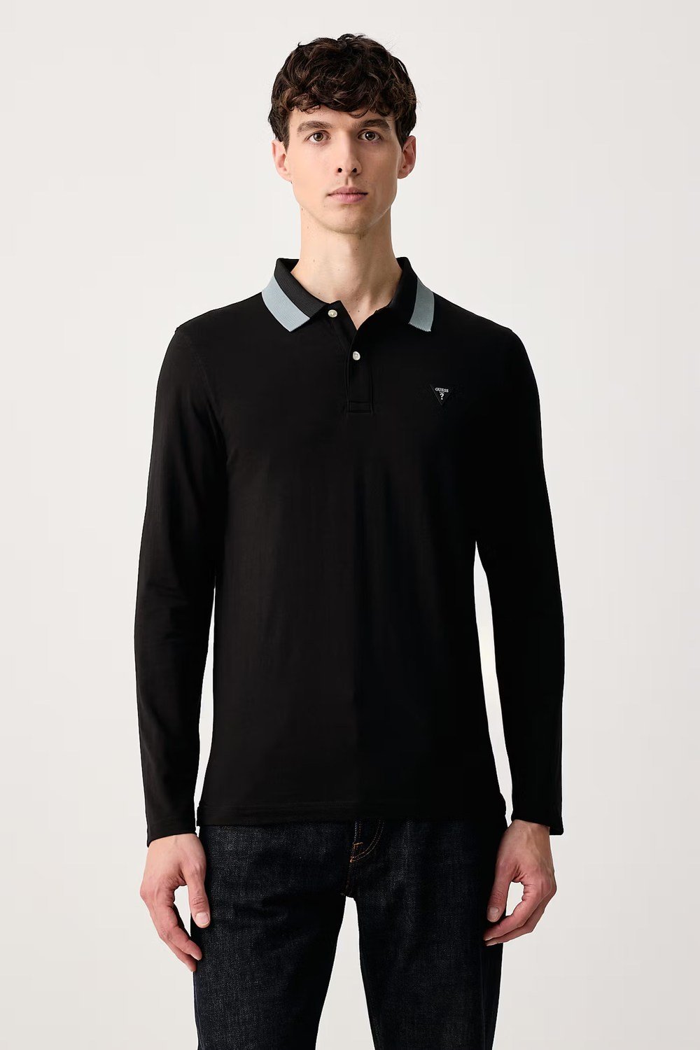 Polo de la marca Guess Jeans Negro